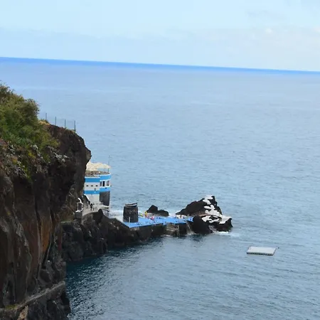 Daire Peaceful Madeira Palace